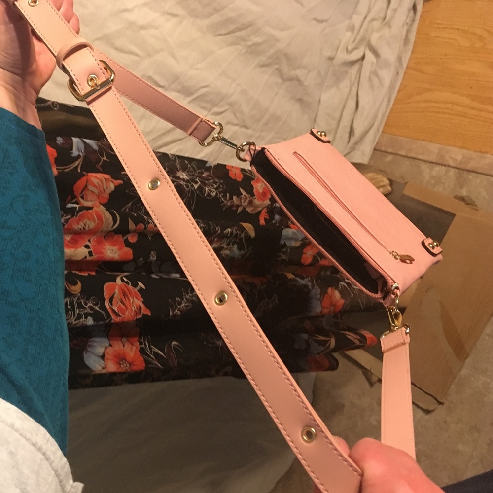 NWT Pink Multi-Zipper Crossbody by Mia K. Farrow - Picture 9 of 9